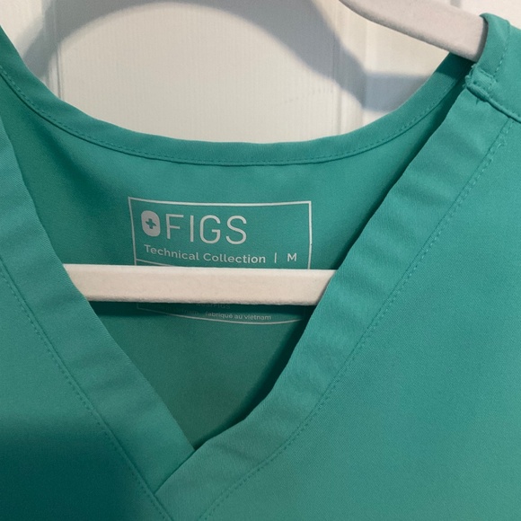 Figs Scrubset - Picture 2 of 3